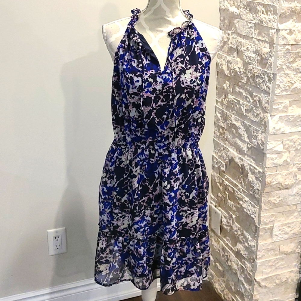Patterned Fully lined dress Elastic waist and ruffled bottom